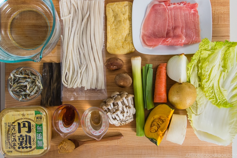 Hoto, Japanese Udon Noodles Hot Pot with Squash and Vegetables. Stock Photo  - Image of cuisine, radish: 230912058