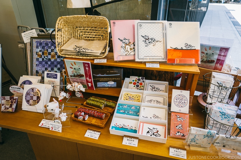 souvenirs inside Kaoh - Nara Guide: Kasuga-taisha | www.justonecookbook.com