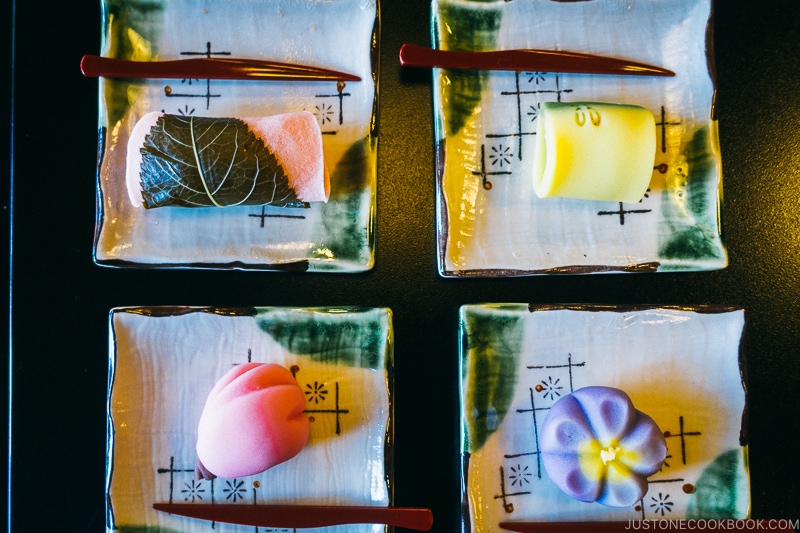 Wagashi Guide: History of Japanese Confectioneries