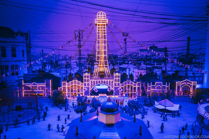 diorama of Luna Park - Osaka Guide: Tsutenkaku and Shinsekai District | www.justonecookbook.com