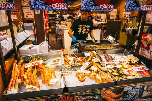 seafood vendor at Osaka Kuromon Ichiba Market