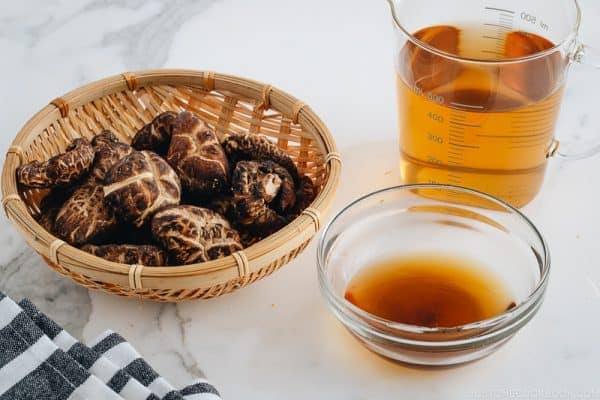 Dried shiitake mushrooms and shiitake dashi.