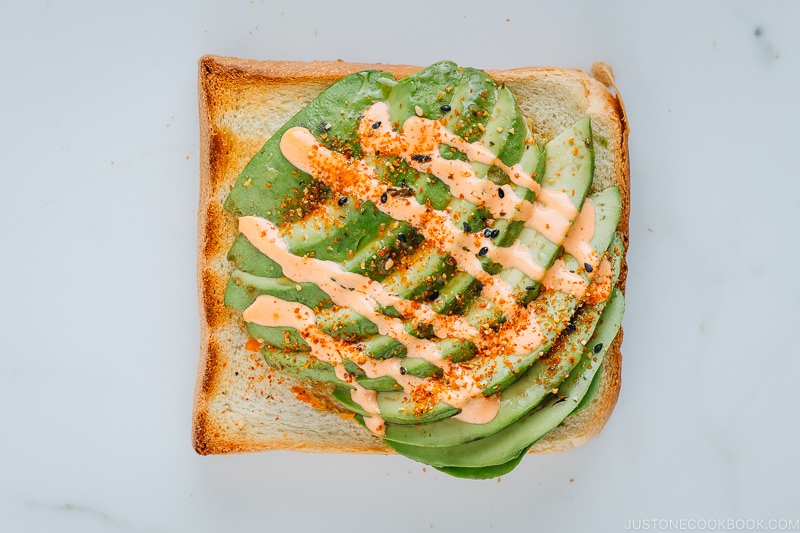 Avocado Toast Drizzled with Spicy Mayo and Shichimi Togarashi | Easy Japanese Recipes at JustOneCookbook.com