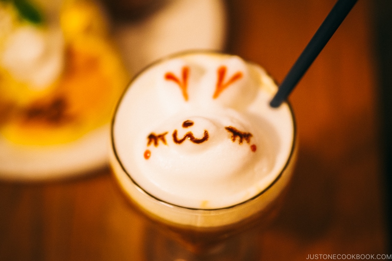 smiling elk face on coffee foam - Osaka Guide: Amerikamura &amp; Shinsaibashi Shopping Street | www.justonecookbook.com