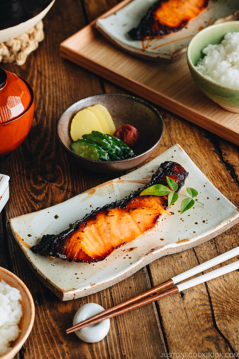 Salmon kasuzuke served on a Japanese plate.