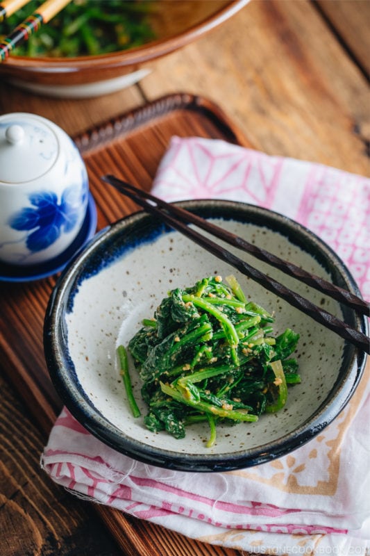 Spinach with Sesame Miso Sauce • Just One Cookbook