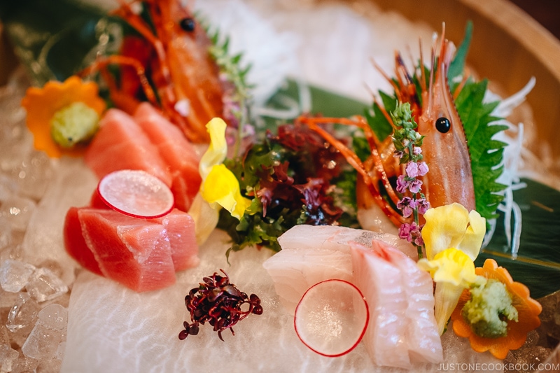Mukozuke 向付 - Kaiseki Ryori: The Art of the Japanese Refined Multi-course Meal | www.justonecookbook.com