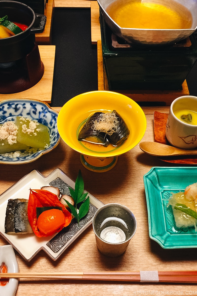 appetizers and small dishes - Kaiseki Ryori: The Art of the Japanese Refined Multi-course Meal | www.justonecookbook.com