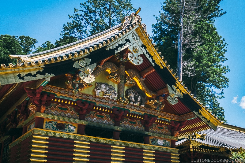 Imagined Elephants - Nikko Travel Guide : Nikko Toshogu Shrine | www.justonecookbook.com