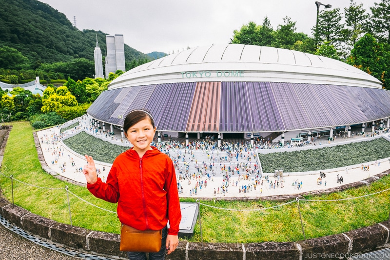 child in front of Tokyo Dome - Nikko Travel Guide : Tobu World Square | www.justonecookbook.com