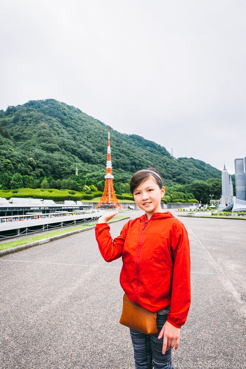 Tokyo Tower - Nikko Travel Guide : Tobu World Square | www.justonecookbook.com