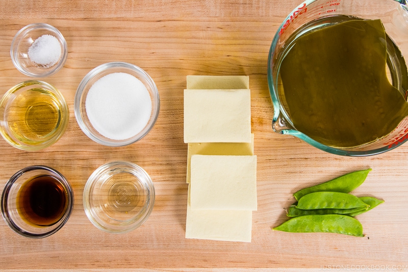 Simmered Koyadofu Ingredients