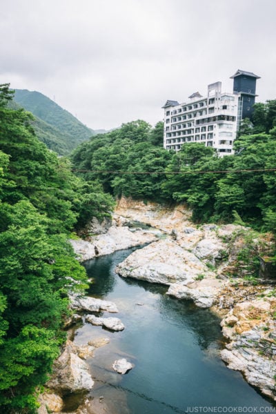 Kinugawa river - Nikko Travel Guide : Kinugawa Onsen | www.justonecookbook.com