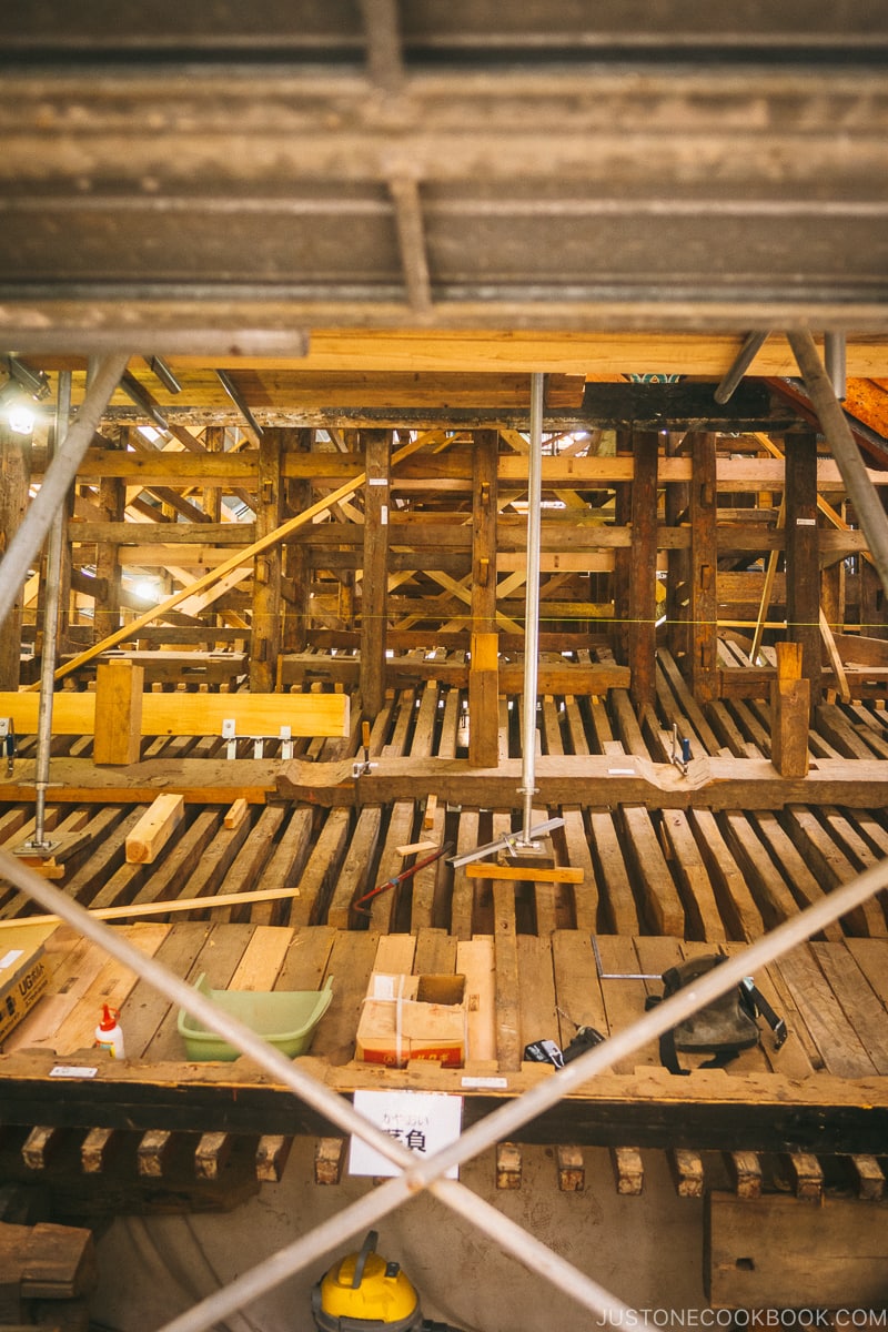 view of the roof at Futarasan Jinja main shrine under repair - Places to Visit and Things to do in Nikko | www.justonecookbook.com