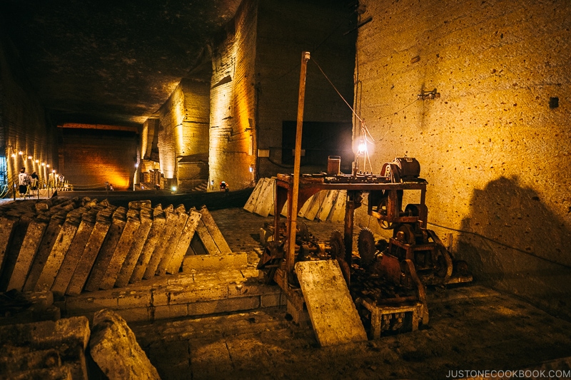 machines used for cutting stone - Oya History Museum | www.justonecookbook.com