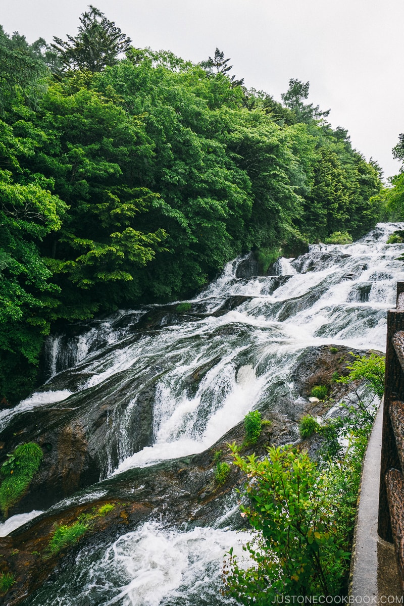 ryuzu falls - Things to do around Lake Chuzenji | www.justonecookbook.com