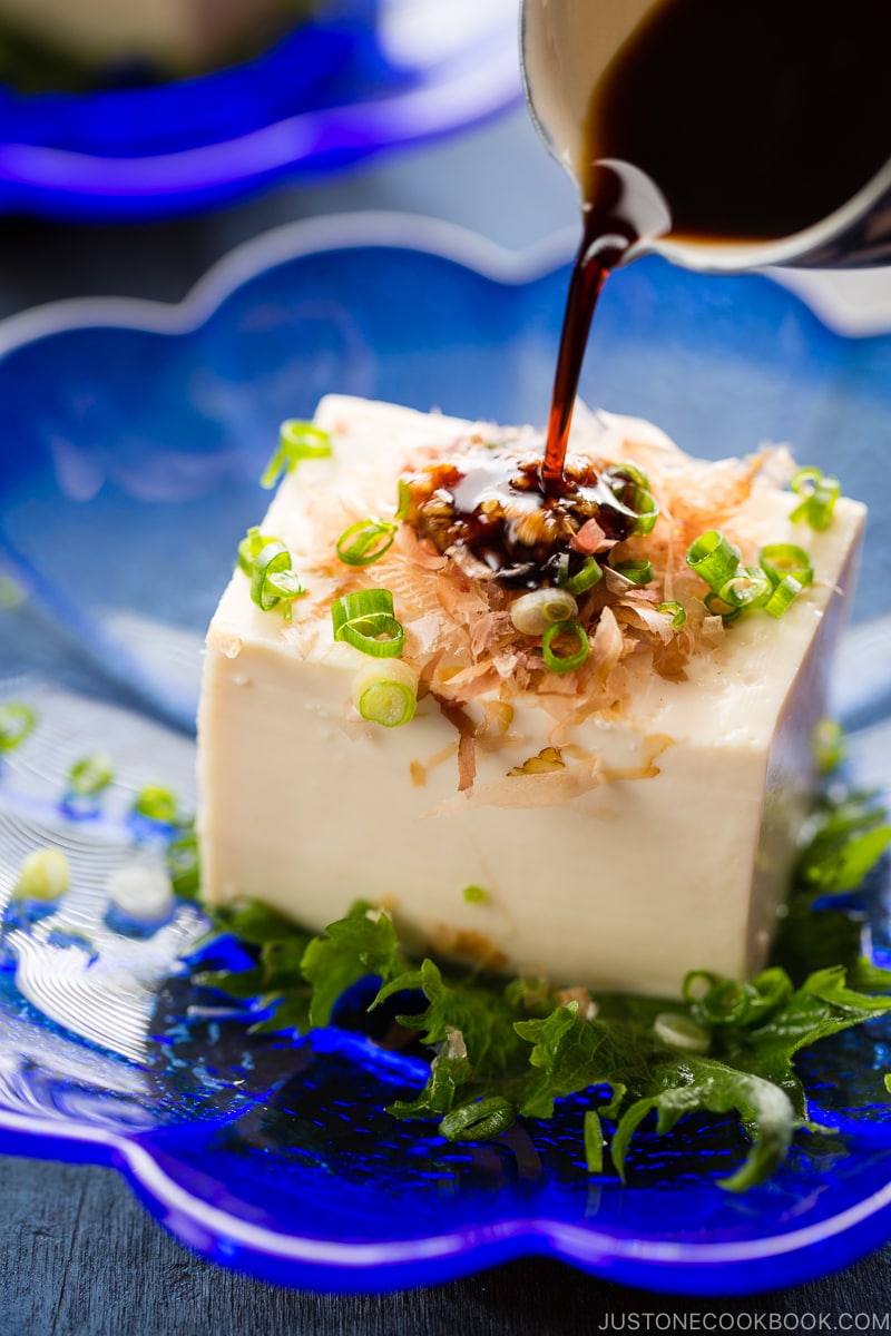 Hiyayakko (Japanese Chilled Tofu) on a blue plate.