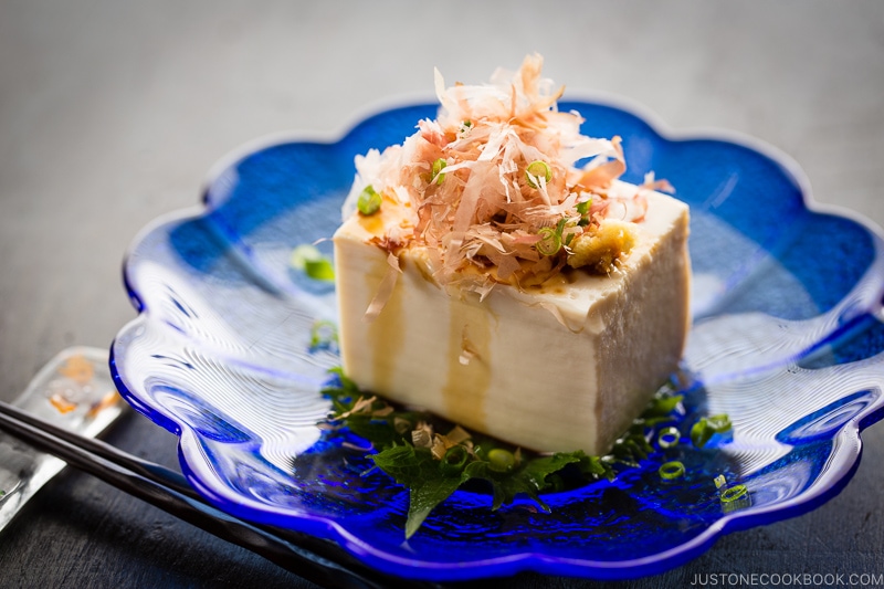 Hiyayakko (Japanese Chilled Tofu) on a blue plate.