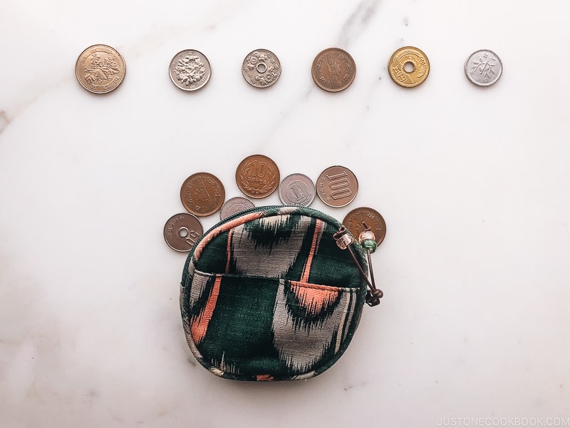 coin pouch with Japanese coins - Insiders' Guide for For First Time Visitors to Japan | www.justonecookbook.com