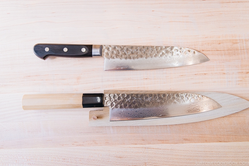 Santoku bouchou - Your Guide to Japanese Knives | www.justonecookbook.com