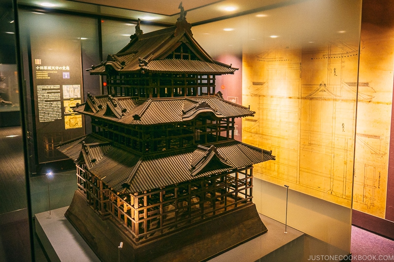 Wood model of Odawara Castle - Odawara Castle Guide | www.justonecookbook.com 