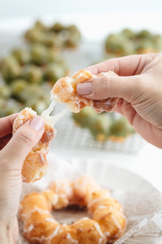 Pon de Ring Donut Recipe ポンデリング • Just One Cookbook