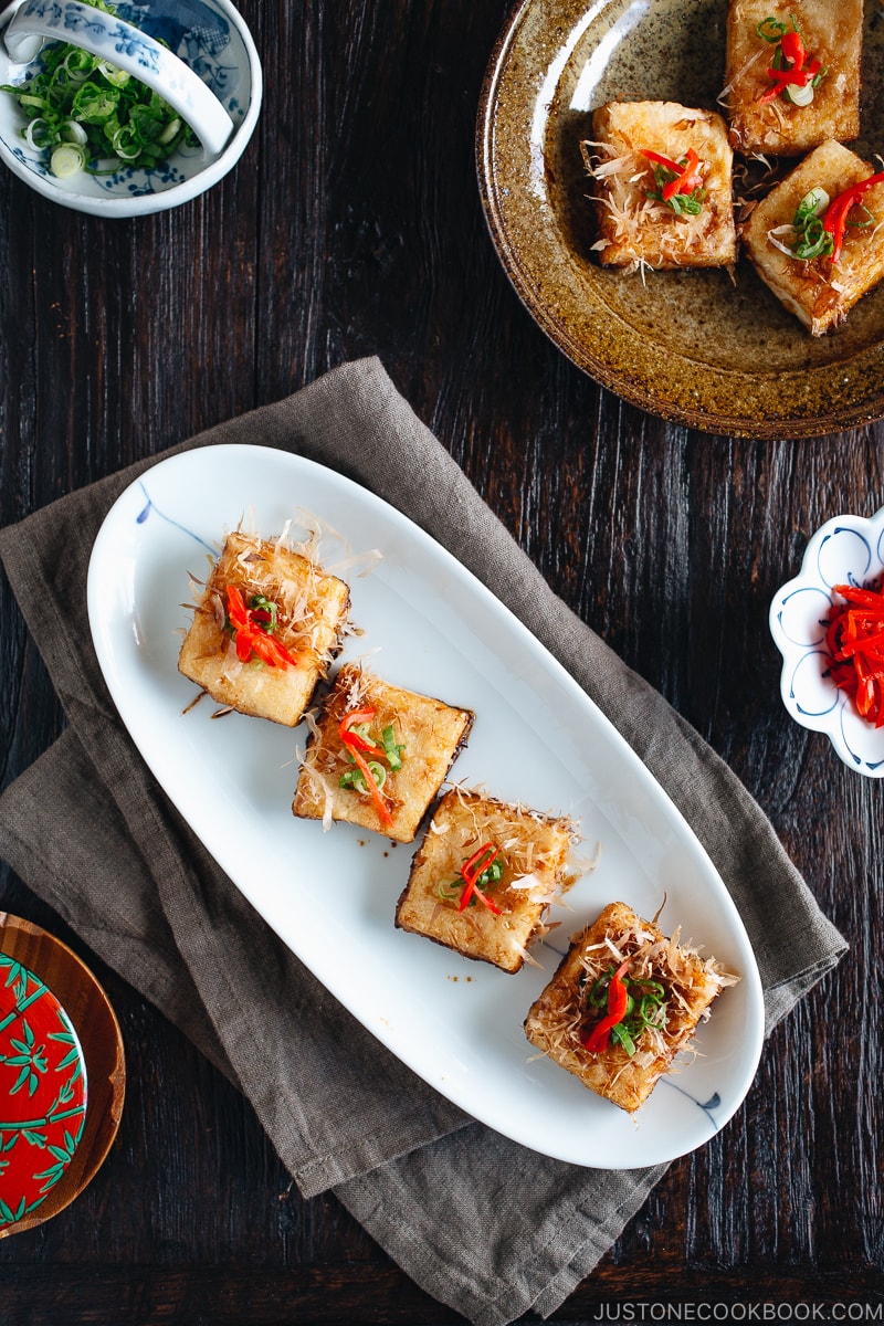 Teriyaki tofu on a Japanese plates.