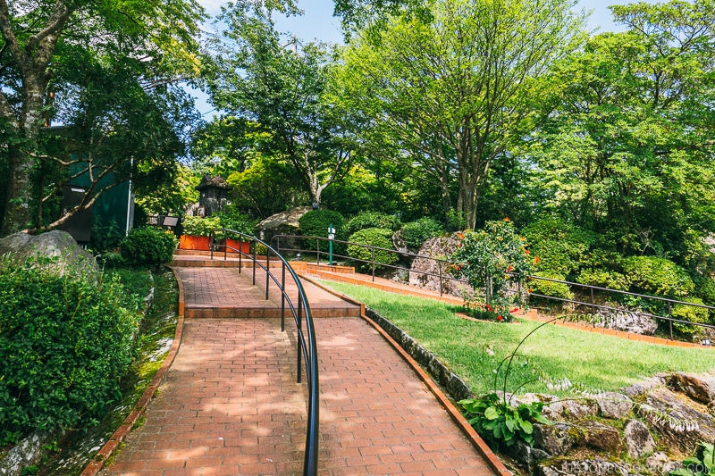 pathway inside Hakone Gora Park - Hakone Gora Travel Guide | www.justonecookbook.com