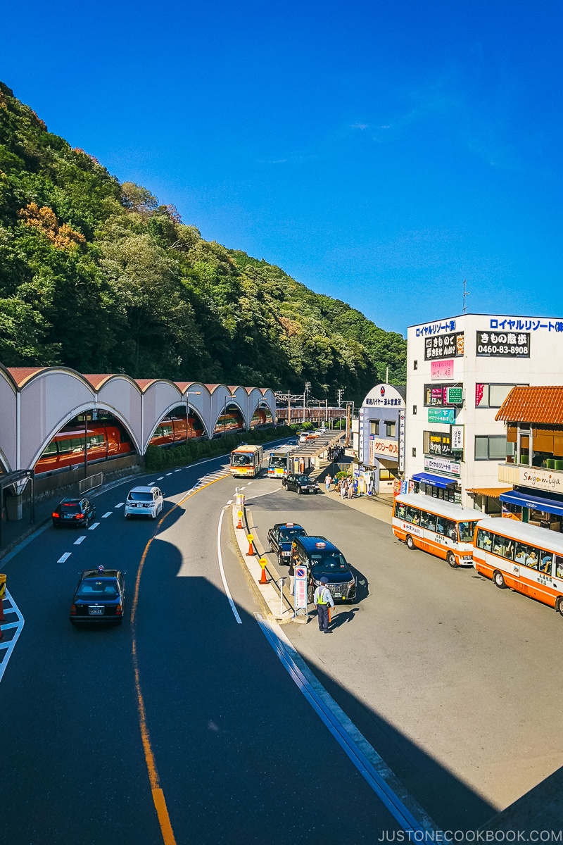 Taxis and buses waiting in front of station - Hakone-Yumoto and Hakone Freepass Guide | www.justonecookbook.com