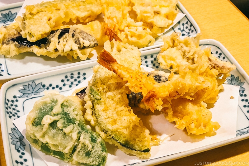 Tempura at Tsunahachi in Shinjuku, Tokyo | Easy Japanese Recipes at JustOneCookbook.com