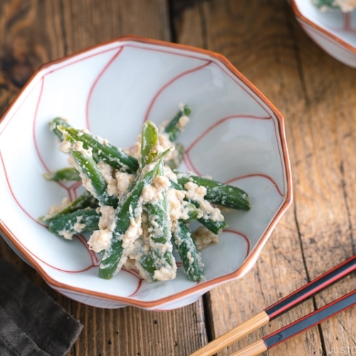 Green bean shiraae in a Japanese ceramic.