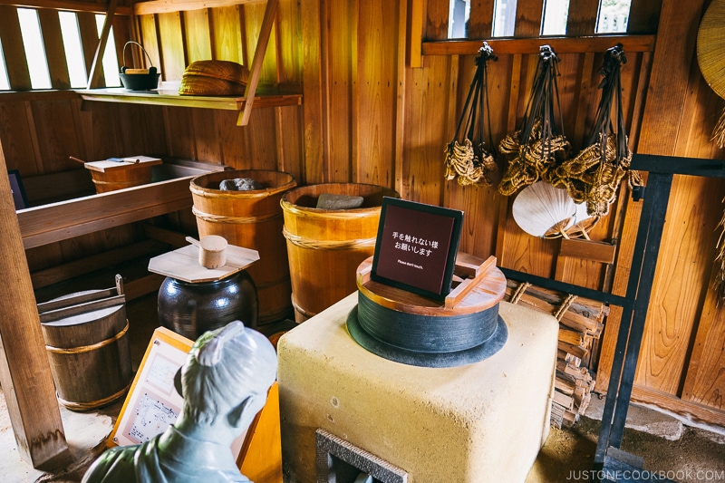 restored kitchen at Hakone Checkpoint - Hakone Lake Ashi Guide | www.justonecookbook.com