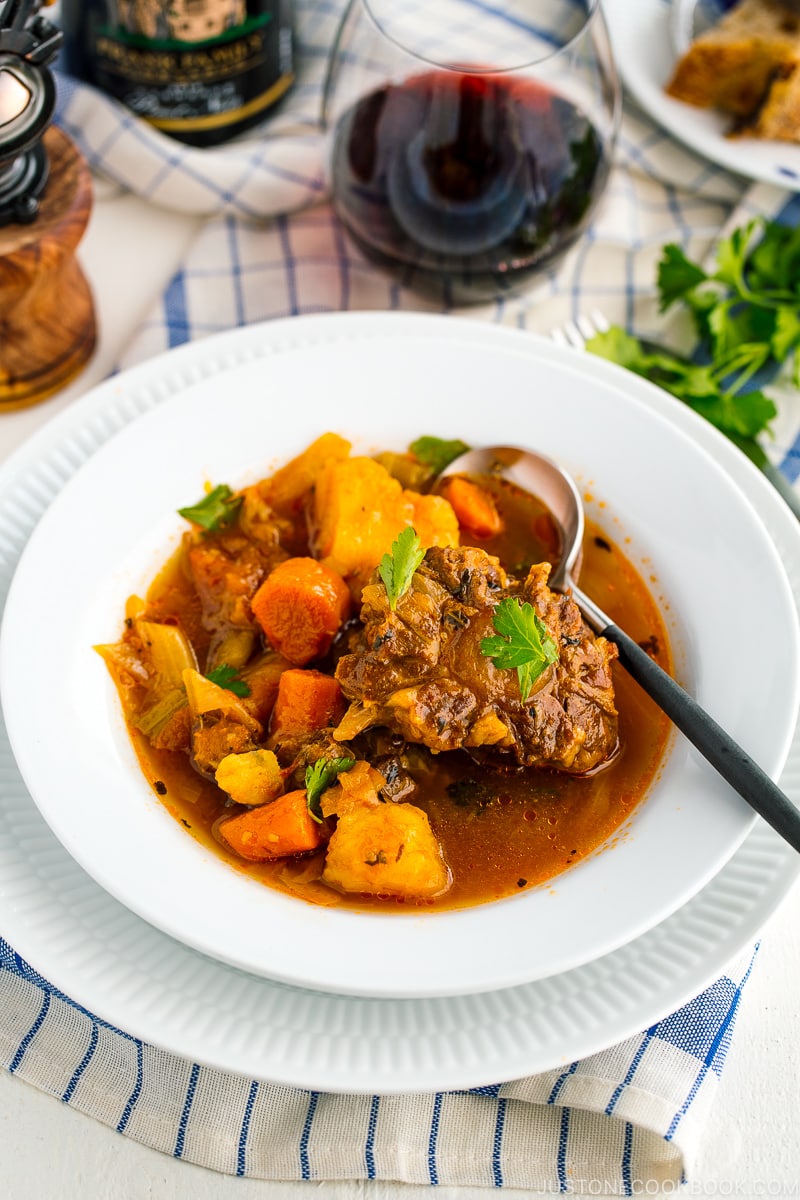 pressure cooker oxtail soup