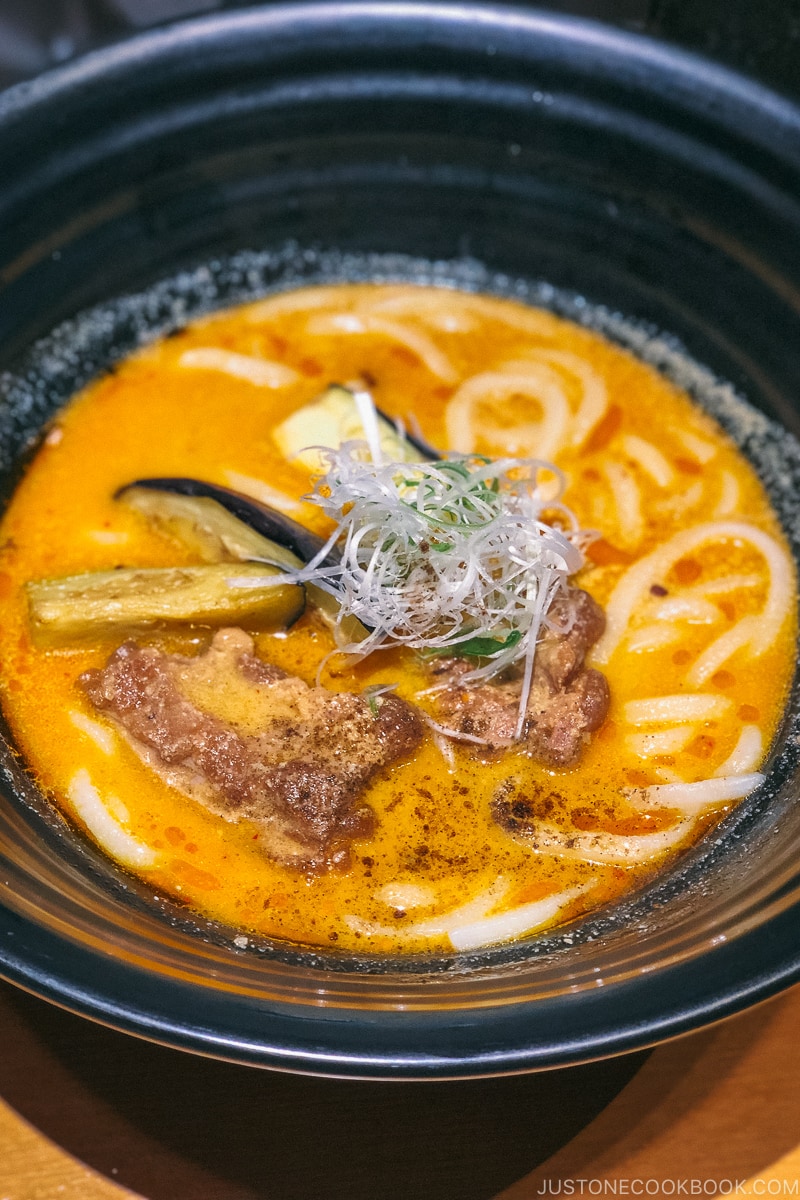 Udon at Tsurutontan in Tokyo | Easy Japanese Recipes at JustOneCookbook.com