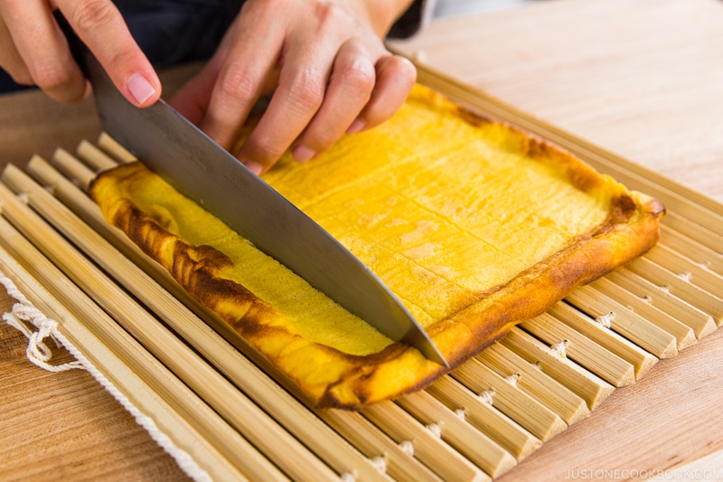 Japanese Sweet Rolled Omelet (Tamagoyaki) – Midnight Diner Season 2 厚焼き玉子 •  Just One Cookbook