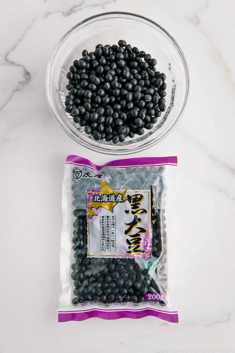 Kuromame (Black Soybeans)