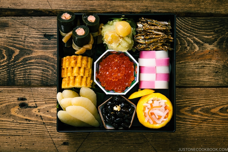 Packing Osechi Ryori (Japanese New Year Food)