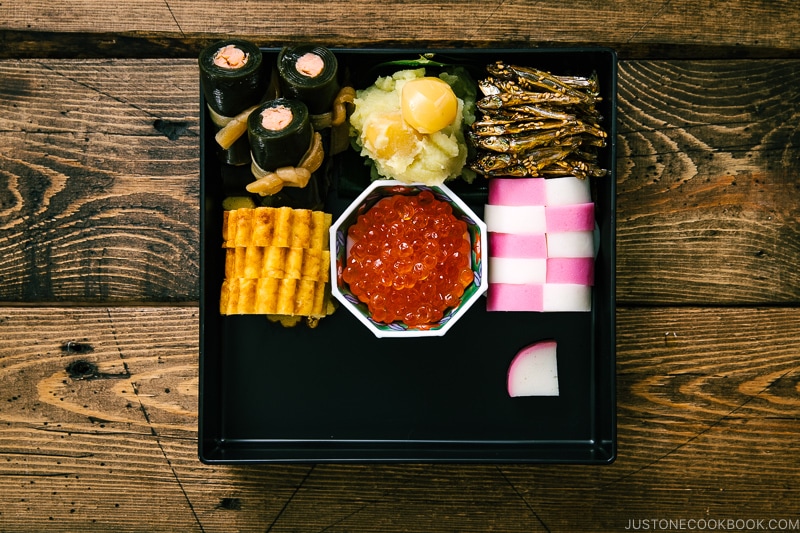 Packing Osechi Ryori (Japanese New Year Food)