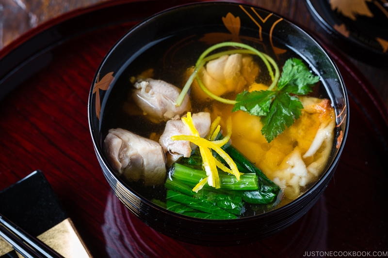 Ozoni – Japanese New Year Mochi Soup (Kanto-Style) ???