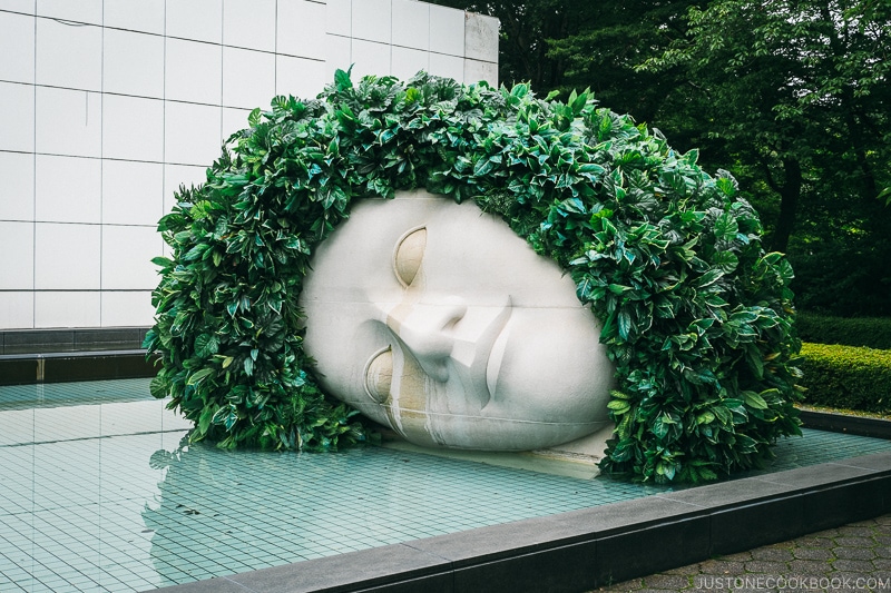 La Pleureuse by Francois-Xavier and Claude Lalanne - The Fabulous Museums in Hakone | www.justonecookbook.com 