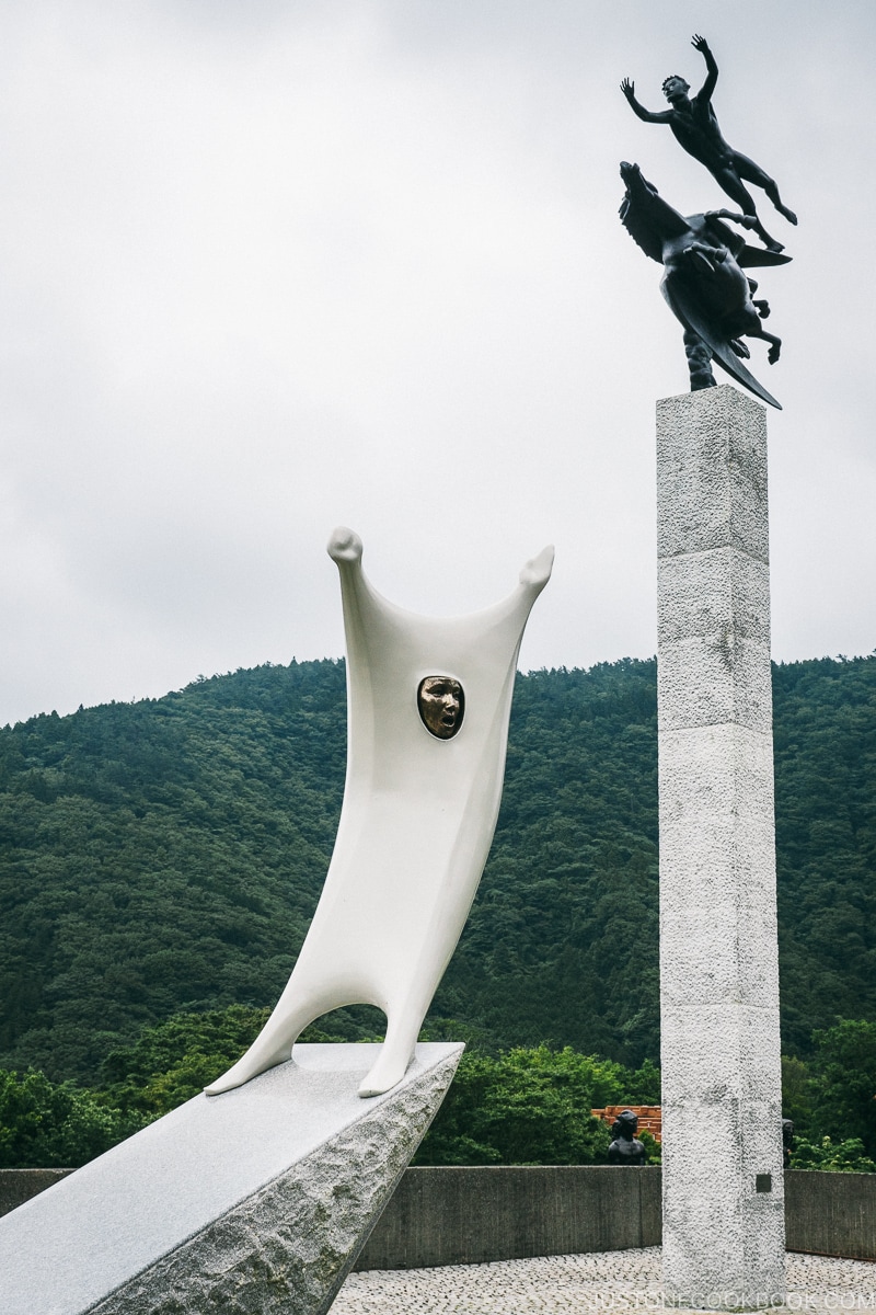 Sound of Wind by Takao Tsuchida and Man and Pegasus by Carl Milles in the back - The Fabulous Museums in Hakone | www.justonecookbook.com