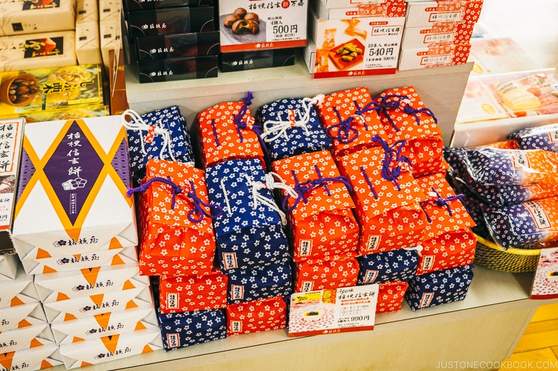 Kikyo Shingen Mochi inside gift shop - Yamanashi Fruit Picking and Wine Tasting | www.justonecookbook.com 