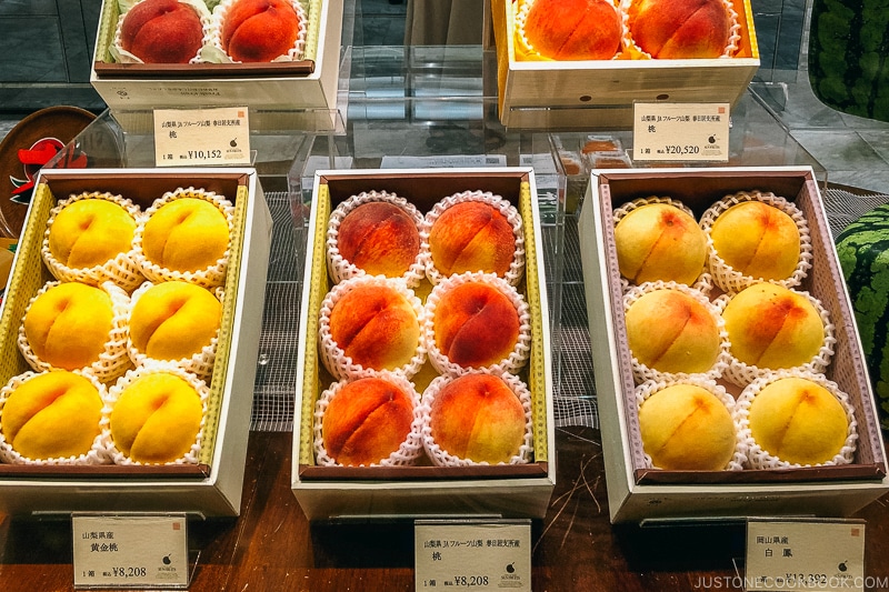 peaches in specialty fruit shop in Japan - - Yamanashi Fruit Picking and Wine Tasting | www.justonecookbook.com 