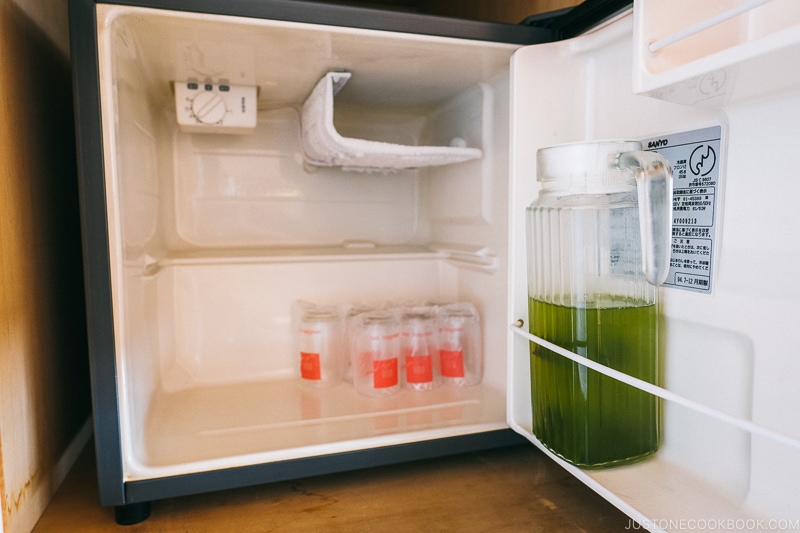 Chilled green tea in the fridge for hotel guests - Things to do around Lake Kawaguchi | www.justonecookbook.com 