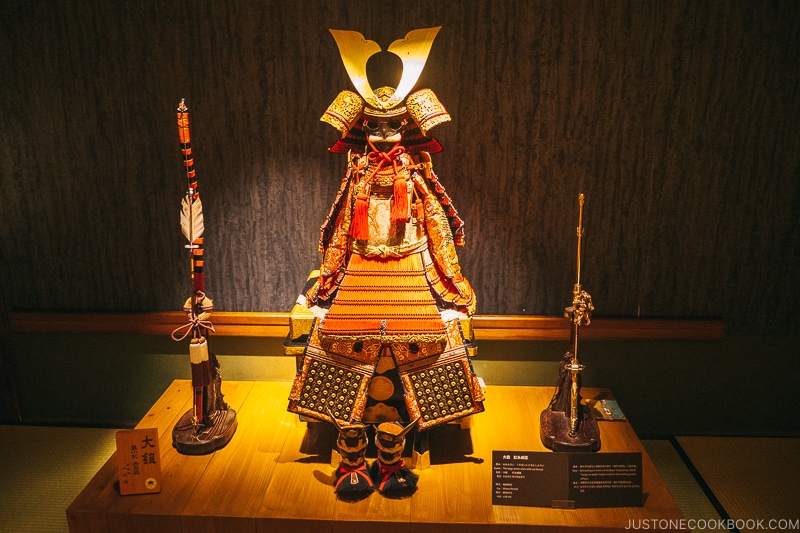 Samurai armor for 5 year old - Samurai Museum Tokyo | www.justonecookbook.com