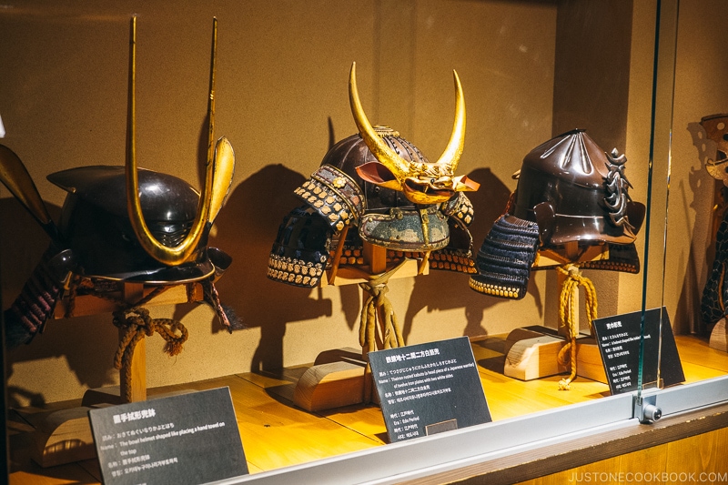 samurai kabuto helmet - Samurai Museum Tokyo | www.justonecookbook.com 