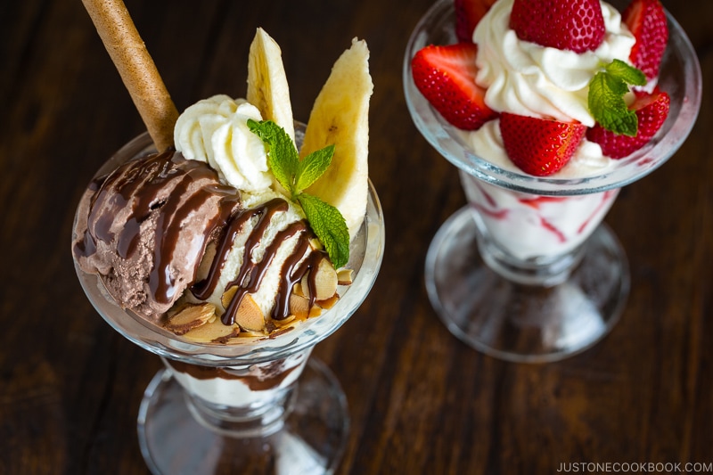 Chocolate banana parfait and strawberry parfait.