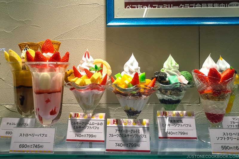 Different types of Japanese fruit parfait.