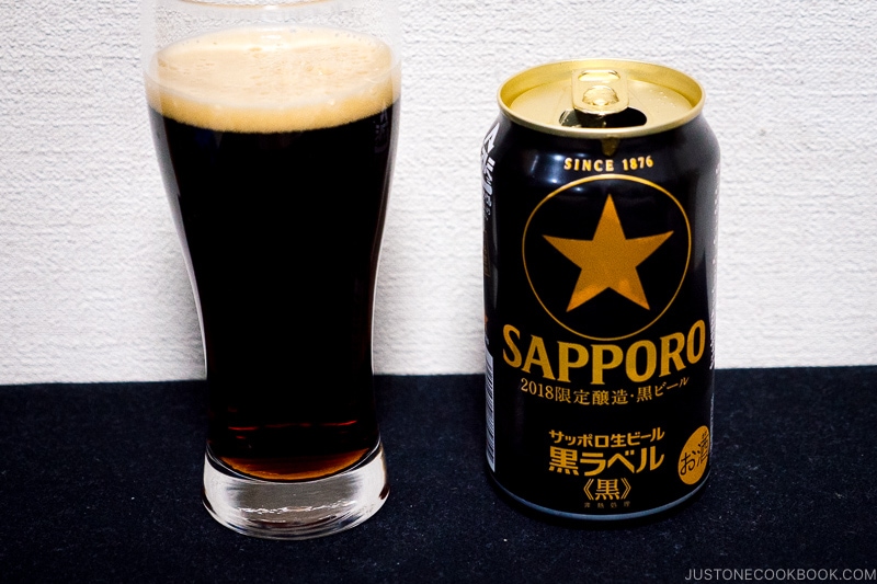 Sapporo Black Beer - Japanese Beer Guide (Big Beer + Craft Beer) | www.justonecookbook.com 