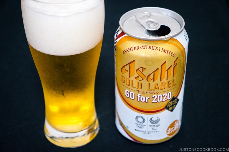 Asahi Gold Label - Japanese Beer Guide (Big Beer + Craft Beer) | www.justonecookbook.com 